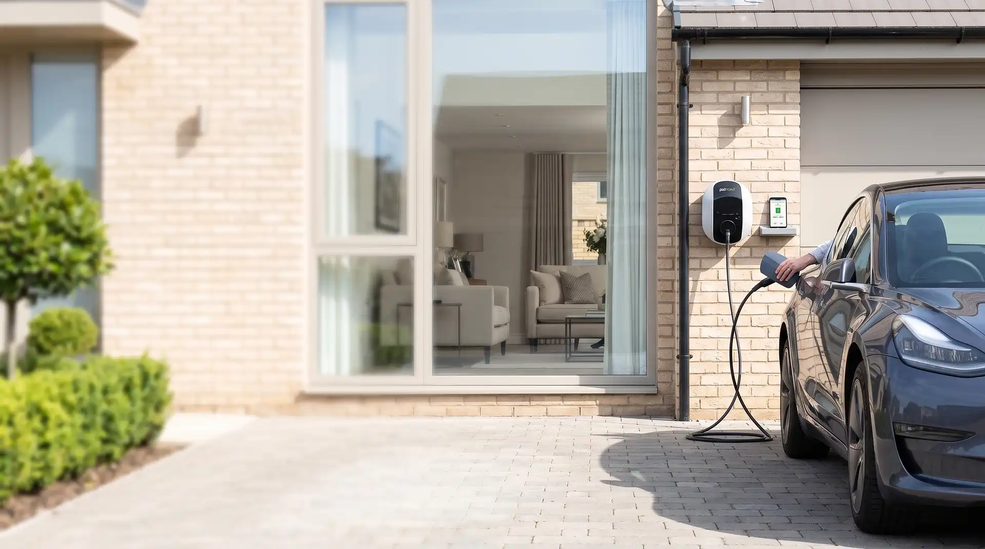 How Much Does It Cost to Charge an Electric Car